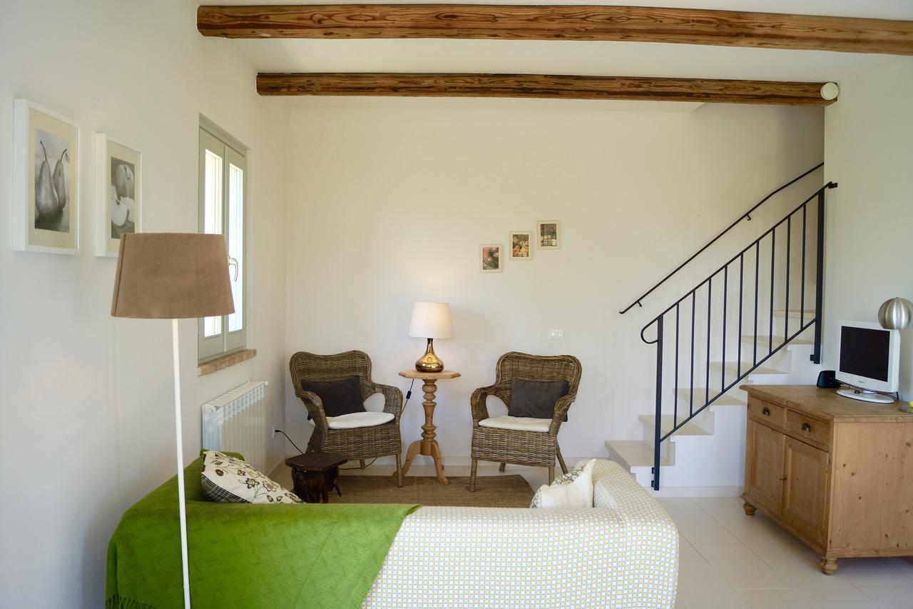 La Giravolta Country House Barchi 외부 사진